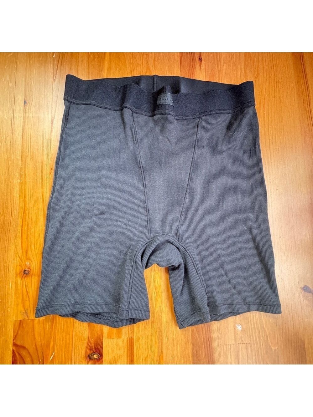 Skims bike shorts size medium